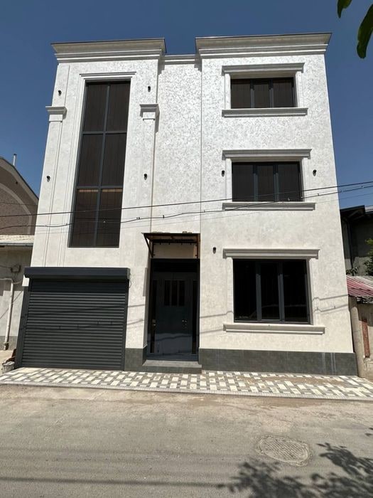 Tashkent, Mirabad District, Shahrisabz Street