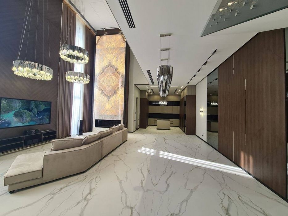 Tashkent, Nukus Street, 2