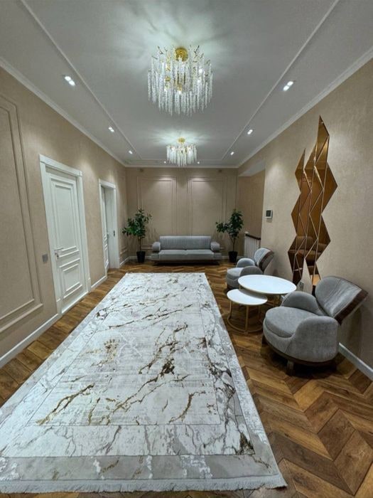 Tashkent, Mirabad District, Shahrisabz Street