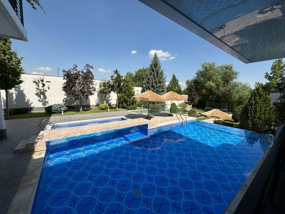 Tashkent, Yunusabad District, Mirzo Ulugbek Mahallah