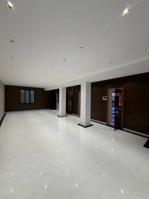 Tashkent, Mirabad District, Shahrisabz Street