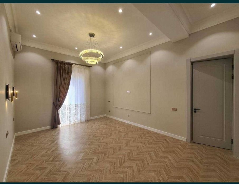 Tashkent, Mirabad District, Shahrisabz Street