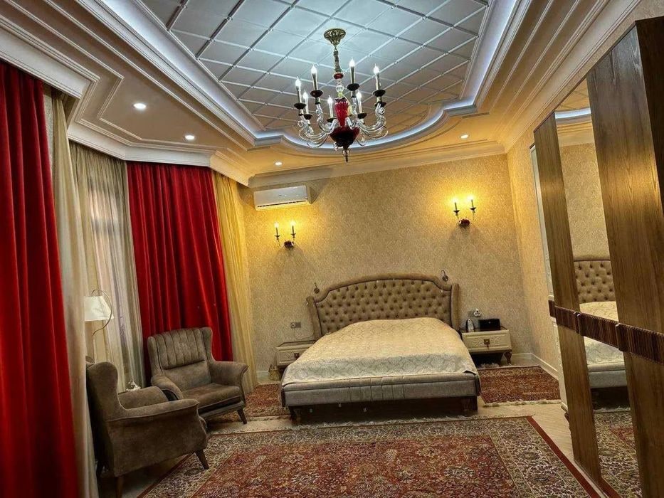 Tashkent, Mirabad District, Shahrisabz Street