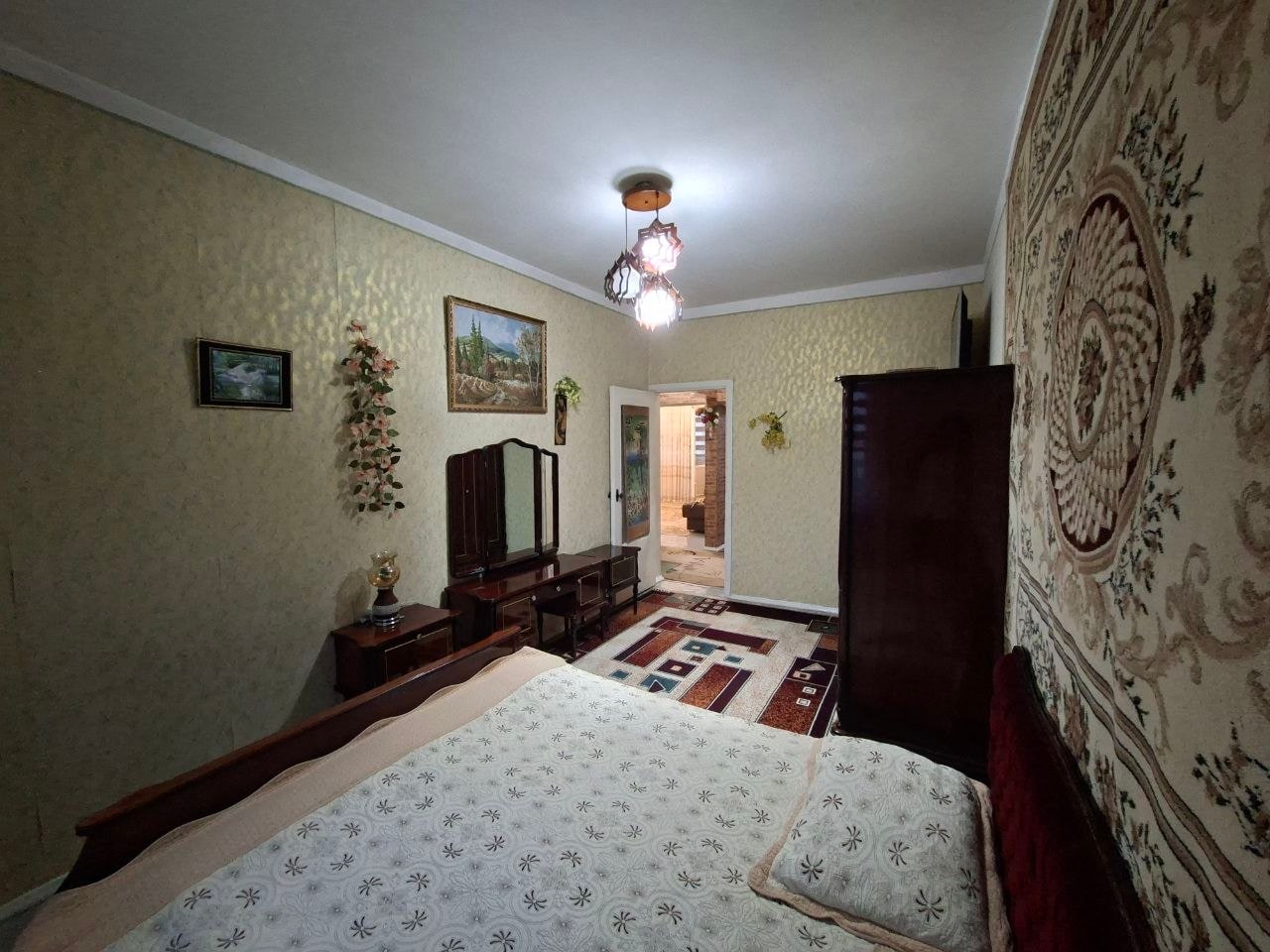Tashkent, Yashnabad District, Mavlonо Riyoziy dahasi, 14