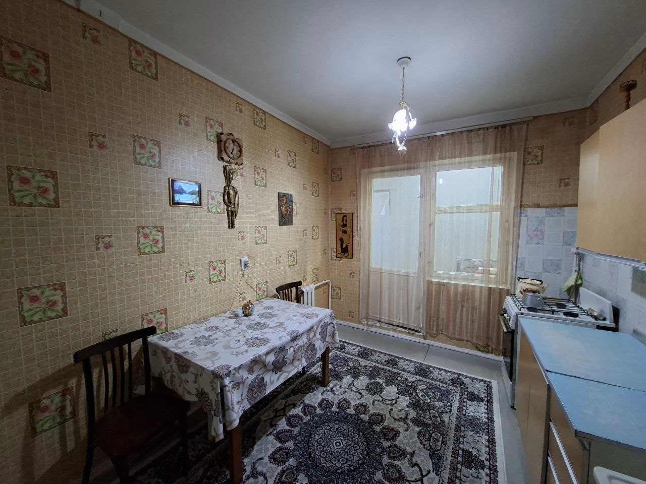 Tashkent, Yashnabad District, Mavlonо Riyoziy dahasi, 14