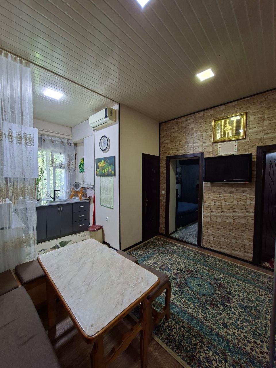 Tashkent, Akkurgan 1 passage, 52