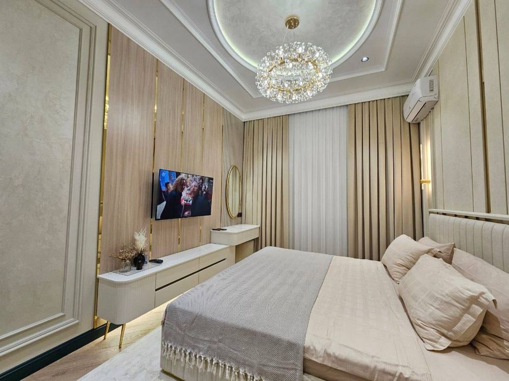 Tashkent, Sharof Rashidov Avenue, 16