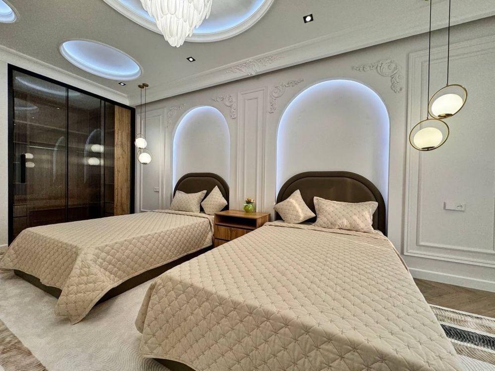 Tashkent, Mirabad District, Shahrisabz Street