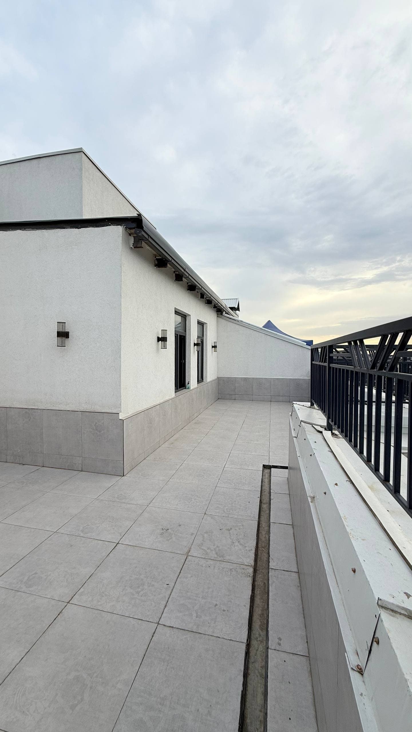 Tashkent, Yakkasaray District, Small Ring Road, 28