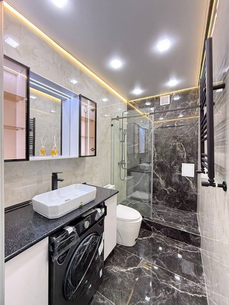 Tashkent, Mirabad District, Fidokor Street