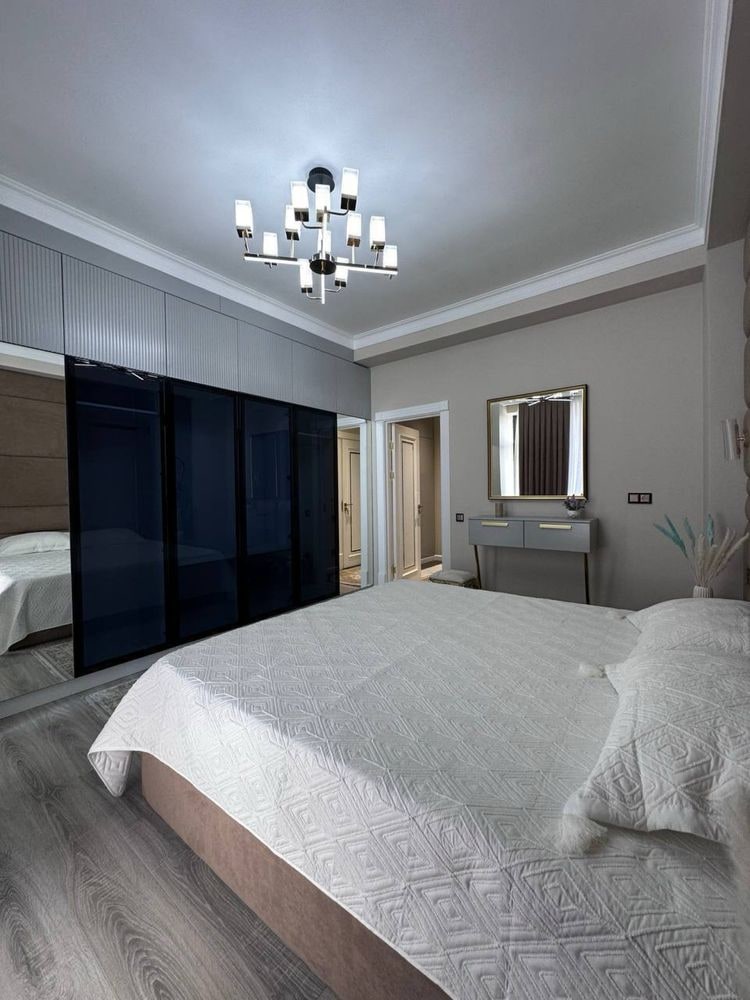 Tashkent, Mirabad District, Fidokor Street
