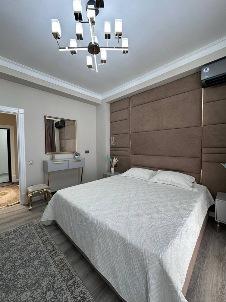 Tashkent, Mirabad District, Fidokor Street
