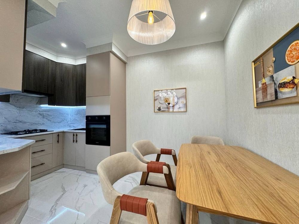 Tashkent, Mirabad District, Fidokor Street