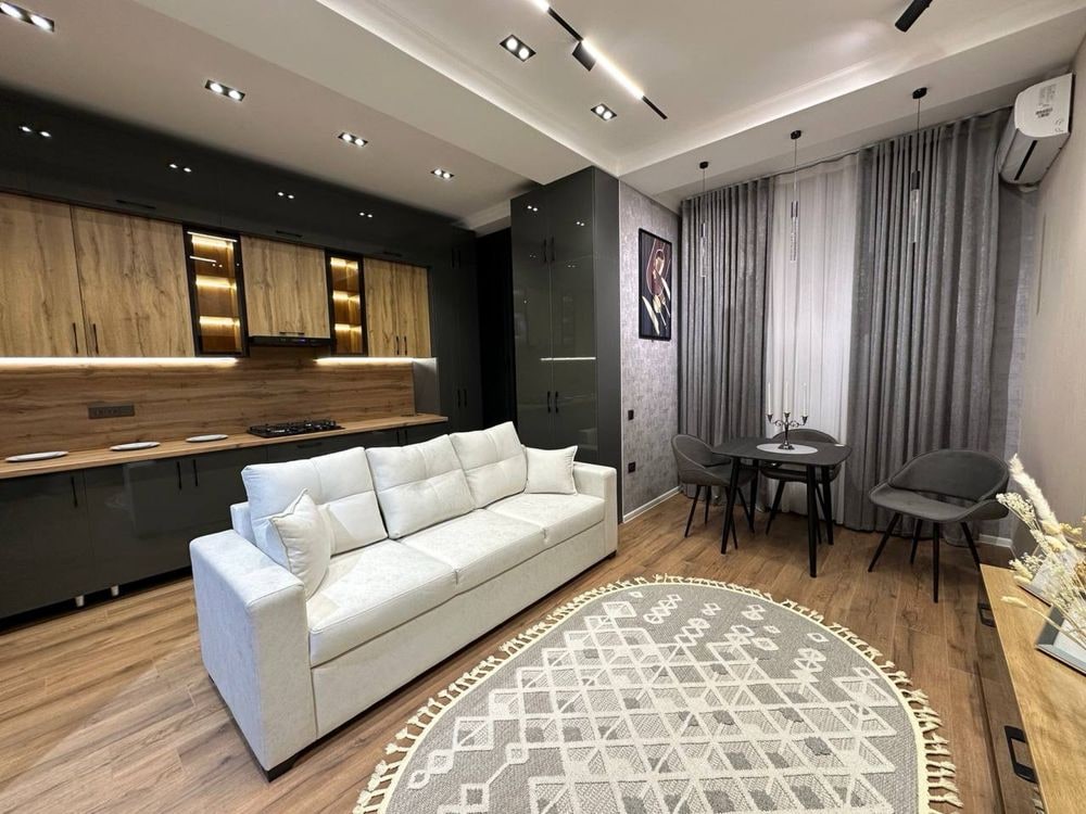 Tashkent, Mirabad District, Shahrisabz Street