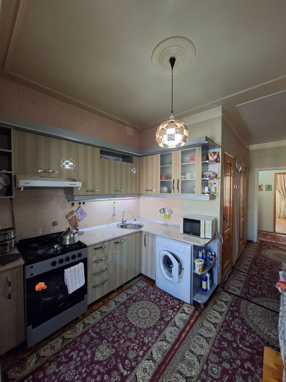 Tashkent, Oltintepa Street, 2A