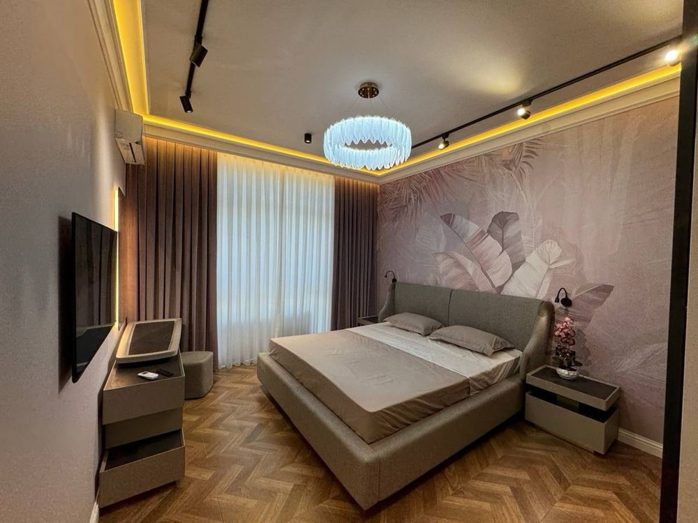 Tashkent, Mirabad District, Shahrisabz Street