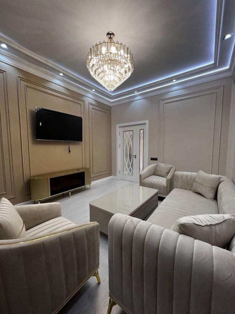 Tashkent, Oltintepa Street, 351