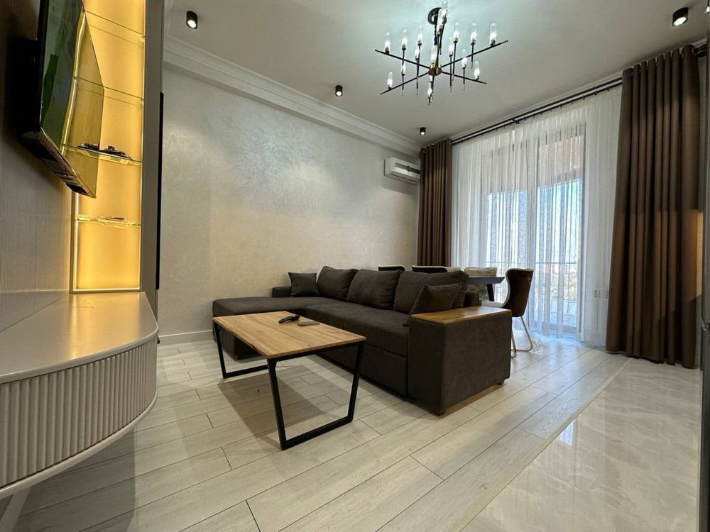Tashkent, Oltintepa Street, 351