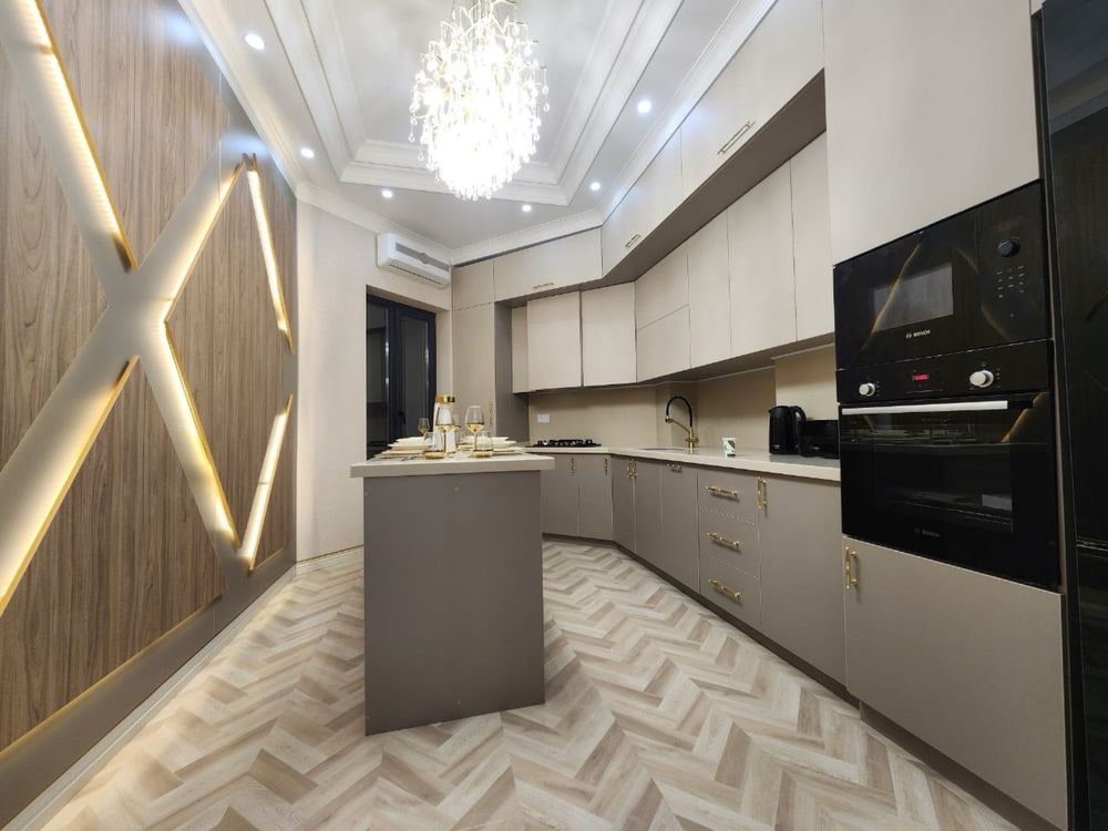 Tashkent, Oltintepa Street, 351