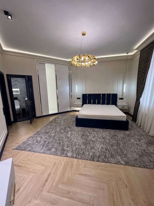 Tashkent, Beshchinor street, 10