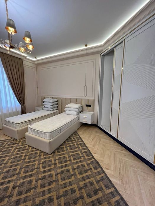 Tashkent, Beshchinor street, 10