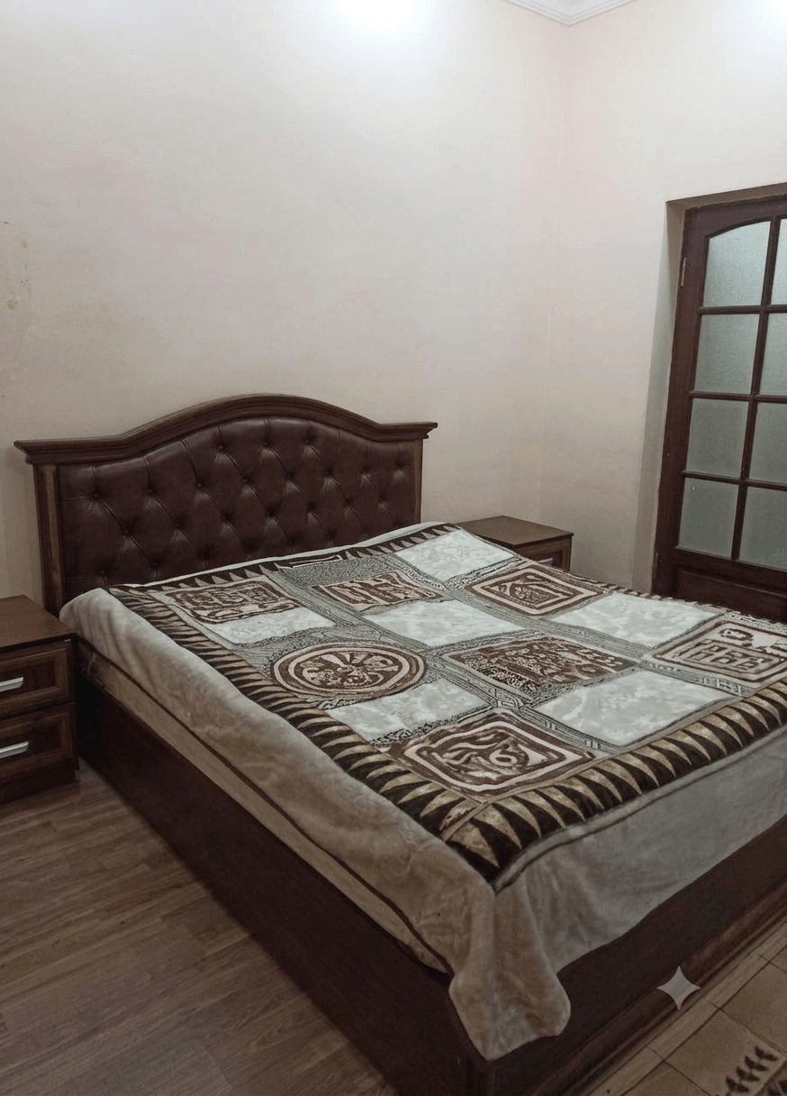 Tashkent, Yashnabad District, Mavlon Riyoziy street 1, 32A
