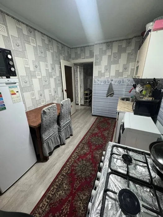 Tashkent, Yunusabad District, Bogishamol Street