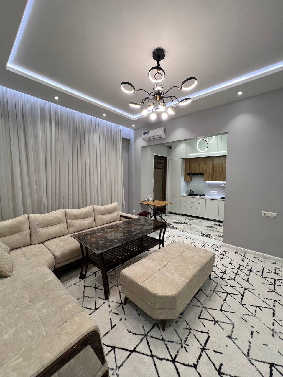 Tashkent, Uqchi Street, 6