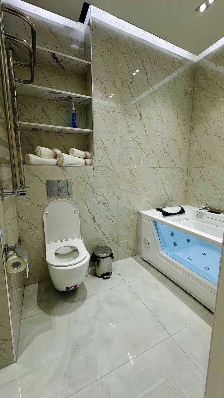Tashkent, Uqchi Street, 6