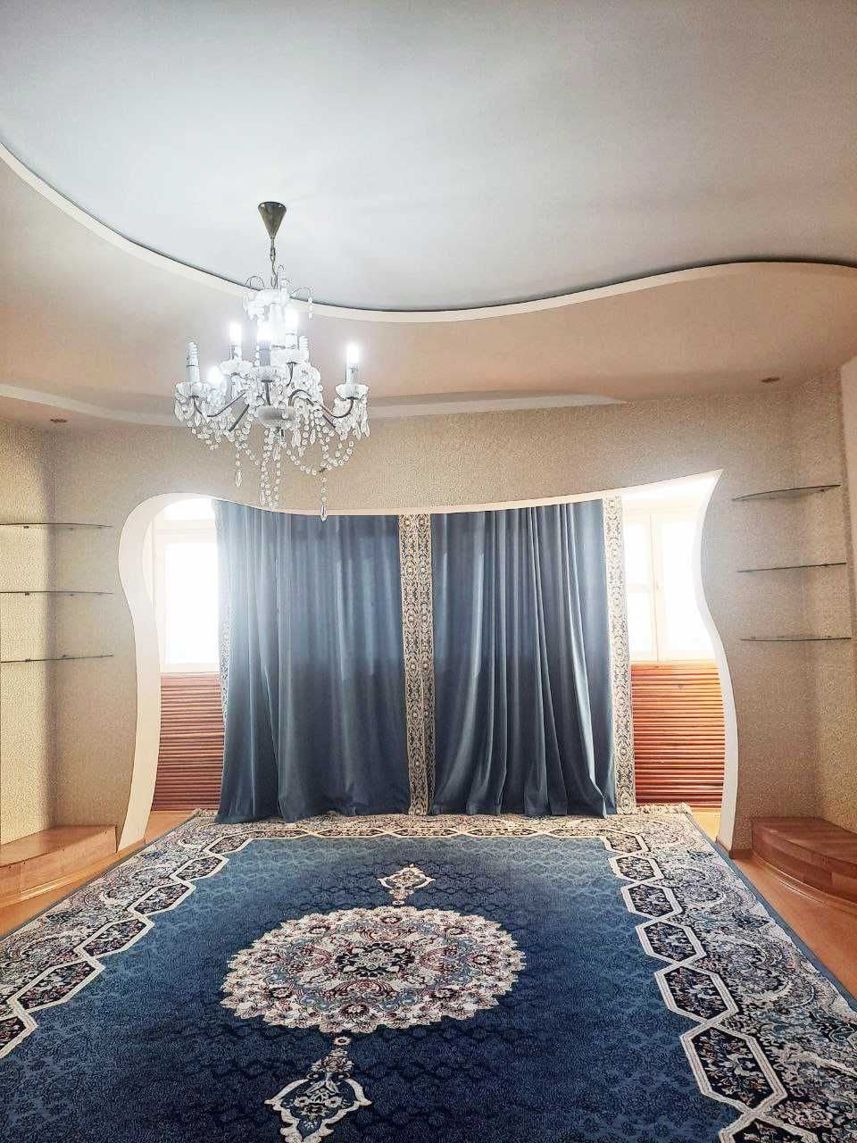 Tashkent, Sebzar Street