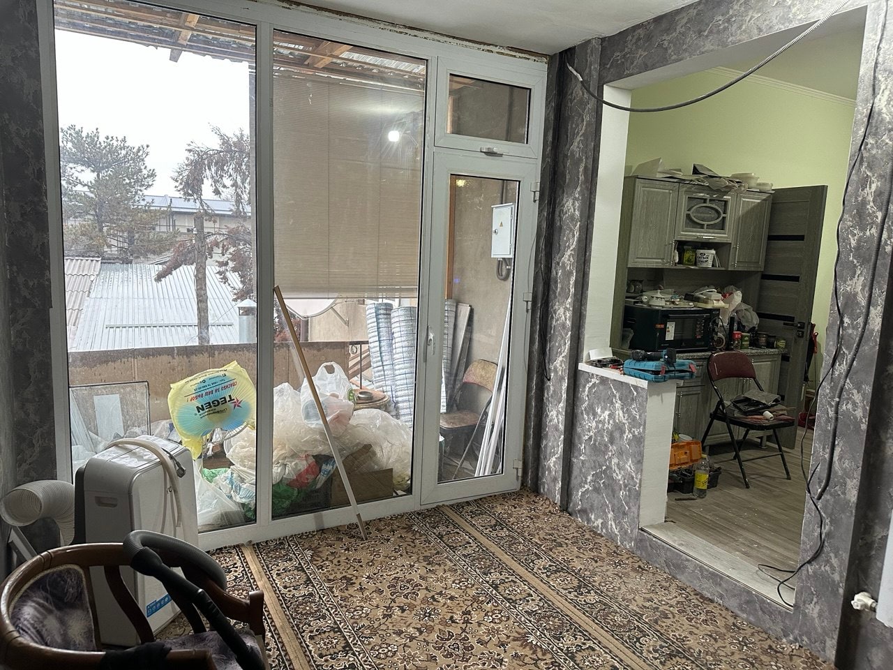 Tashkent, Yashnabad District, Mavlon Riyoziy street 2, 34