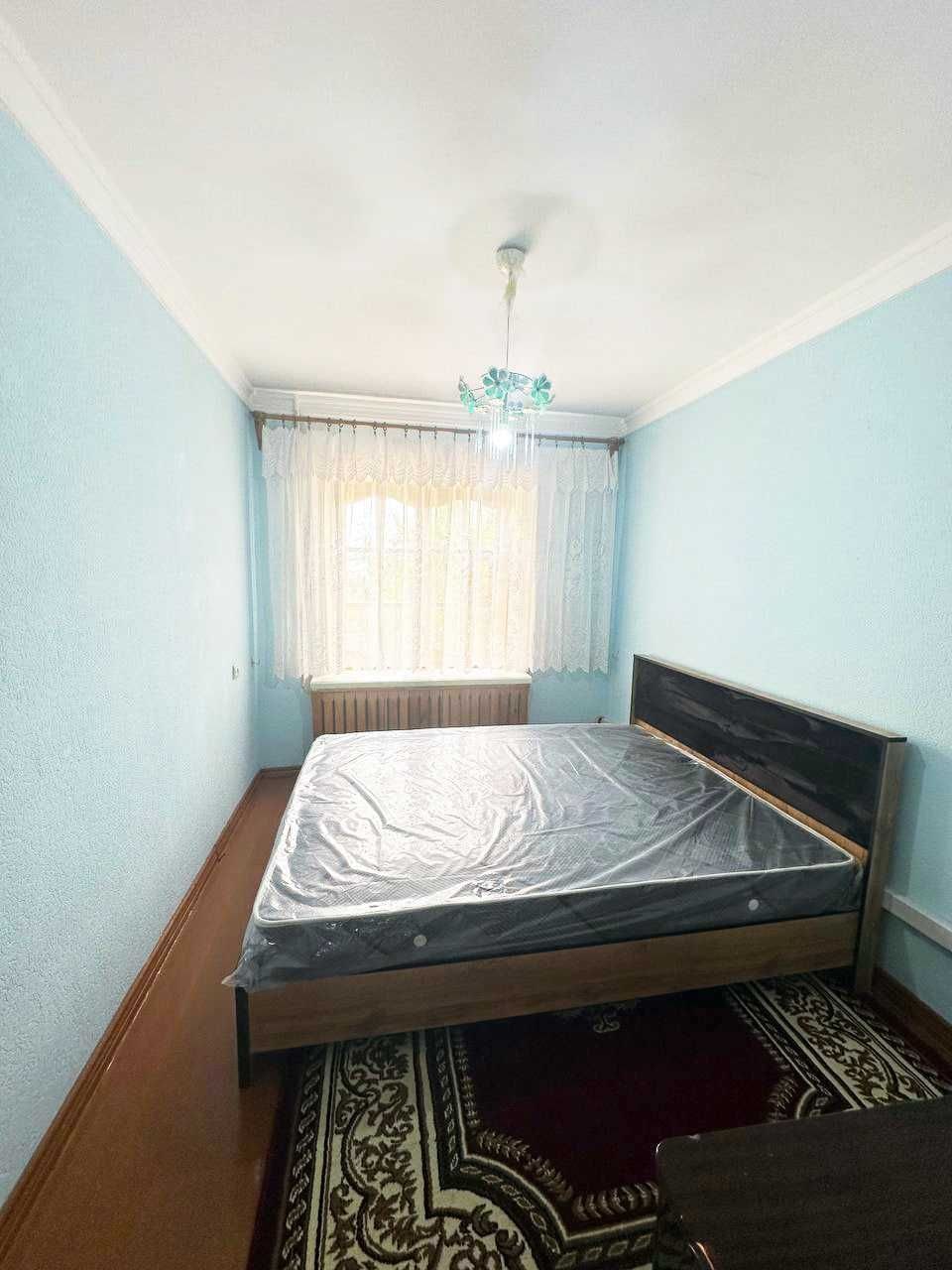 Tashkent, Yangishahar Street