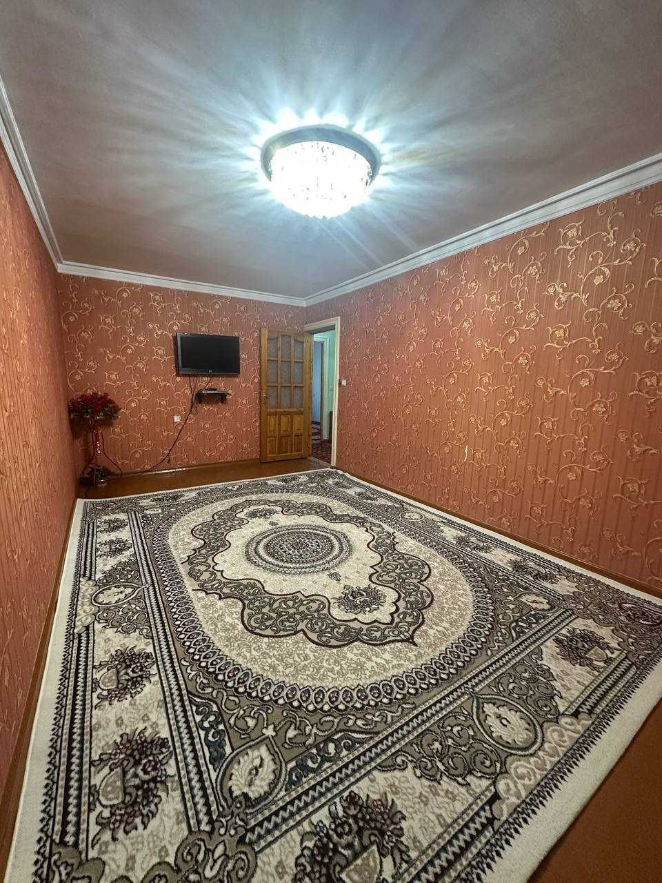 Tashkent, Yangishahar Street
