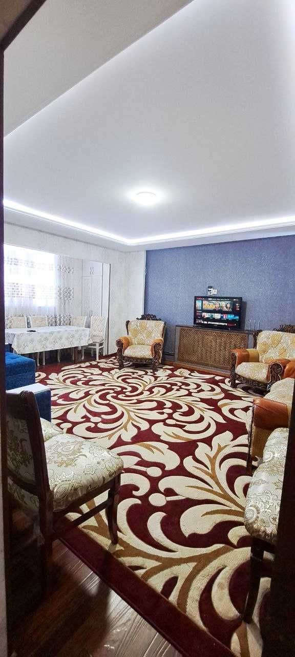 Tashkent, Ahmad Donish Street