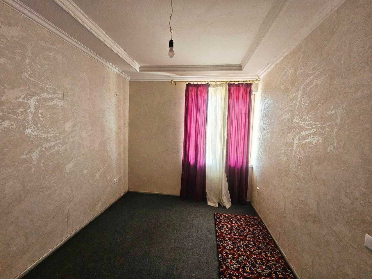 Tashkent, Nigora passage 5