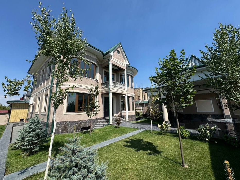 Tashkent, Nukus Street, 2