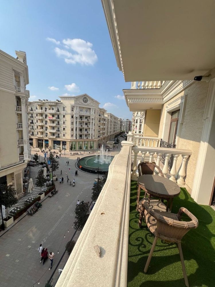 Tashkent, Sharof Rashidov Avenue, 16