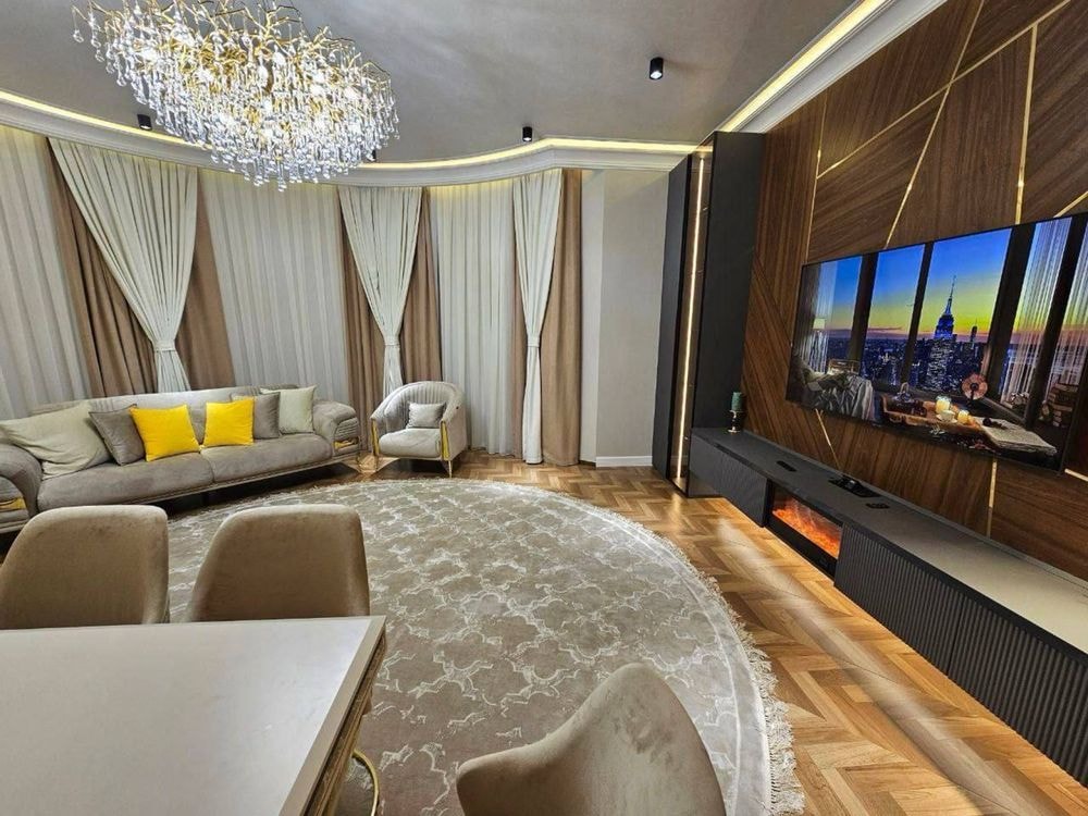 Tashkent, Mirabad District, Shahrisabz Street