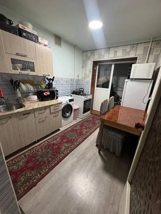 Tashkent, Yunusabad District, Bogishamol Street
