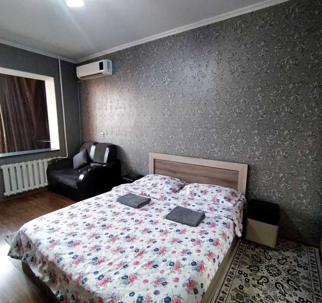 Tashkent, Avaykhon Street, 6