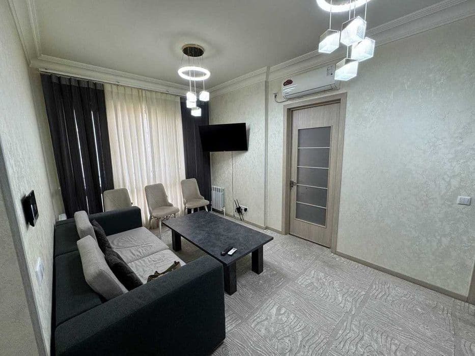 Tashkent, Yunusabad District, Yunusabad Residential Area, 2-mavze, 3