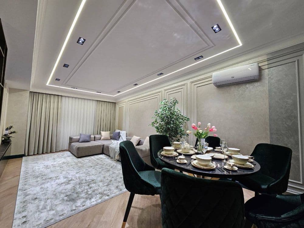 Tashkent, Sharof Rashidov Avenue, 16