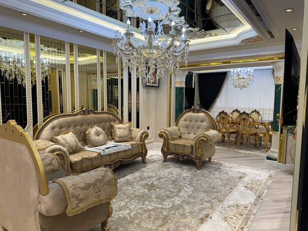 Tashkent, Oltintepa Street, 351