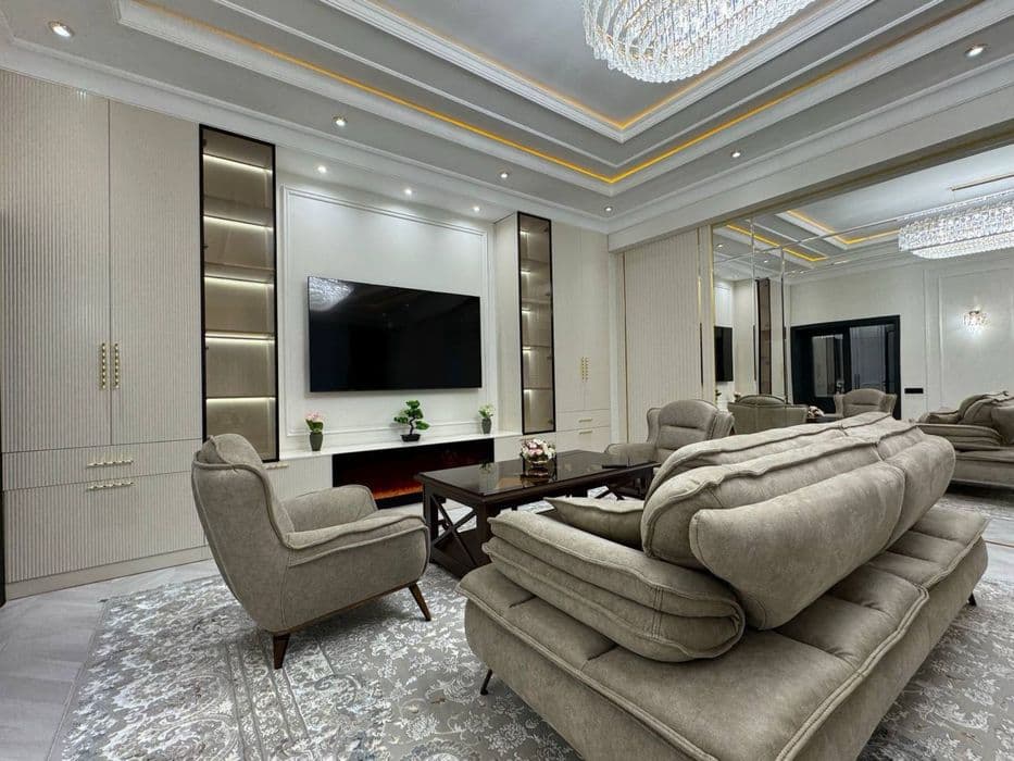 Tashkent, Mirabad District, Shahrisabz Street